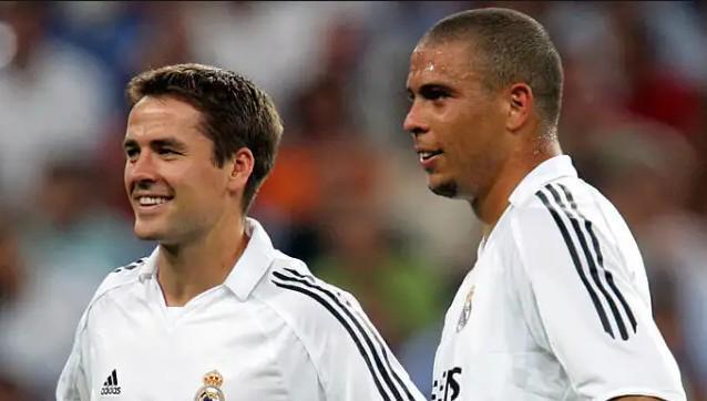 她积累生活 她积累生活